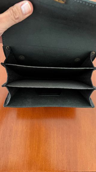 Riñonera de cuero para caza