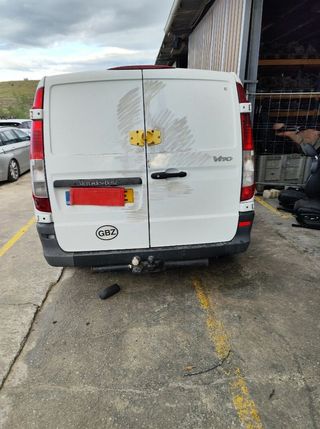 Despiece MERCEDES-BENZ VITO Color ARCTIC WHITE