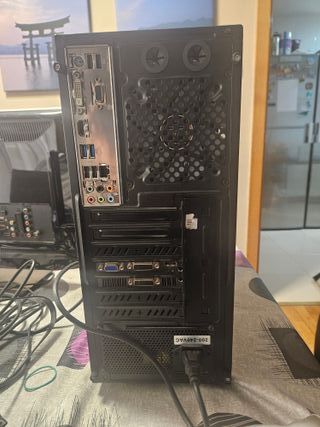 Torre Gaming Cooler Master i7-4790K