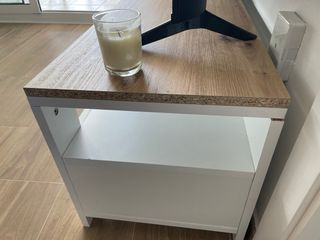 Mueble TV blanco y madera