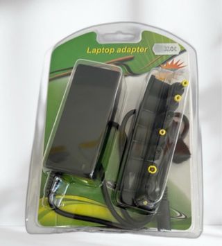 Adaptador de corriente para portátil