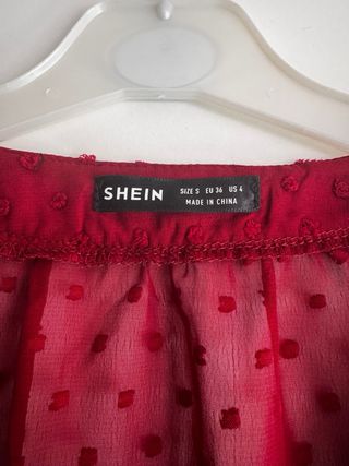 Blusa SHEIN burdeos topos