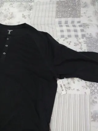 Camiseta Henley Negra Hombre