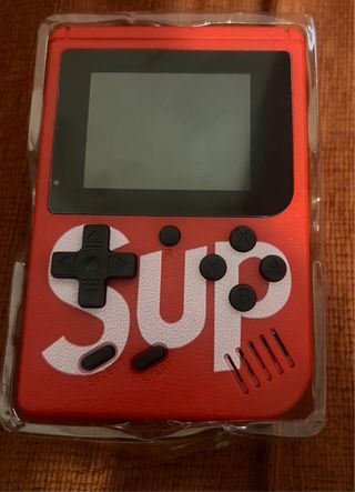 Consola Multijuegos Portátil roja