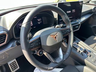 CUPRA LEON ST eTSI SENNHEISER+INTELLIGENT+EDGE !