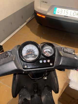 Yamaha Aerox 2T 2012 Gris/Blanco/Negro