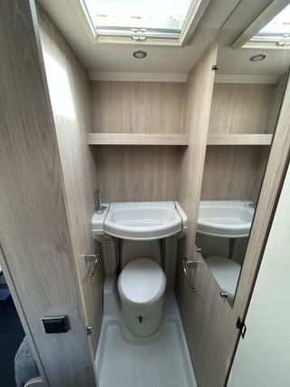 CARAVANA CARAVELAIR 426-AIRE-FRIGORIFICO COMPRESOR