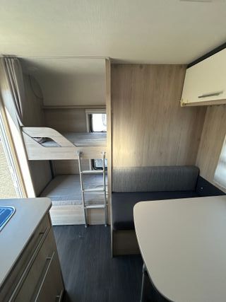 CARAVANA CARAVELAIR 426-AIRE-FRIGORIFICO COMPRESOR