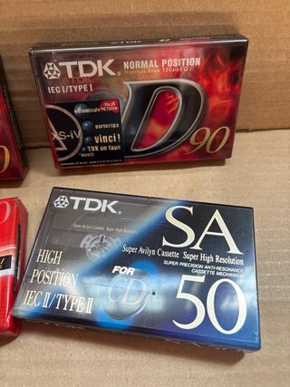 4 Cassette TDK D90, Sony FX90, TDK SA50