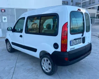 Renault Kangoo Pegatina C