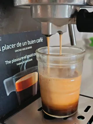 Cafetera cumbia Cecotec