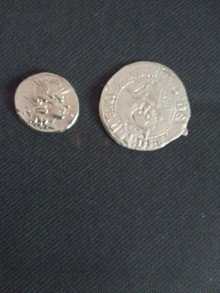 Réplicas de monedas antiguas