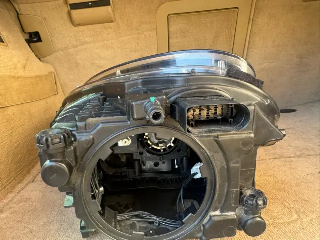 Faro Delantero Porsche Macan ZKW 95B.941.032.DM