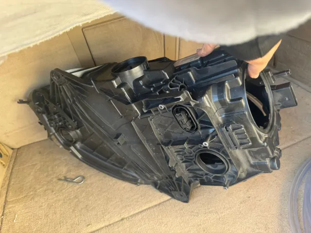 Faro Delantero Porsche Macan ZKW 95B.941.032.DM