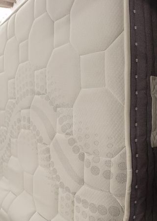 Colchón 160x200 bueno bonito barato exposición