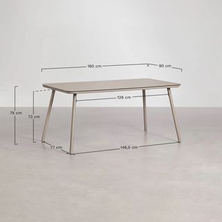 Mesa de jardín Arhiza SKLUM cristal y metal