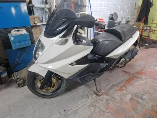 Gilera 800gp