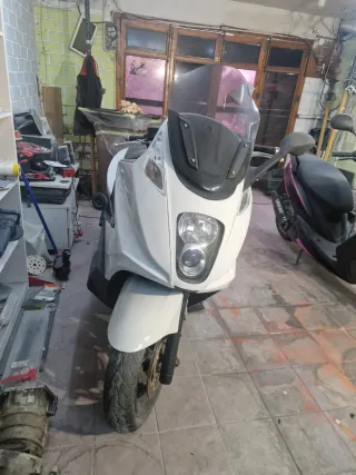 Gilera 800gp