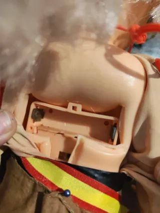 Muñeca antigua ejército español con trompeta