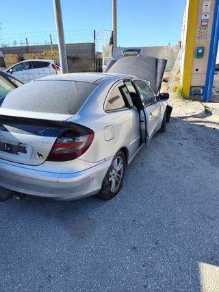 Despiece MERCEDES-BENZ CLASE Color PLATA DIAMANTE