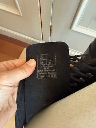 Botas Dr. Martens altas negras