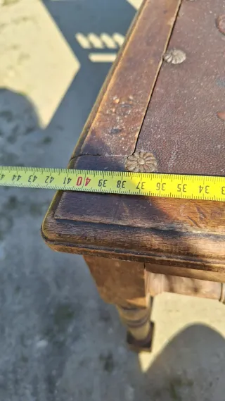 Sillas antiguas madera y cuero