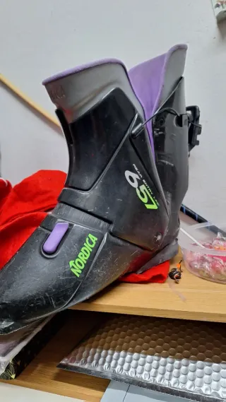 Esquís KNEISSL XTC  Incluido botas 40-42