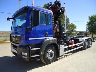 MAN TGS 26 440-CAMIONES GANCHO + GRUA
