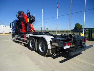 MAN TGS 26 440-CAMIONES GANCHO + GRUA