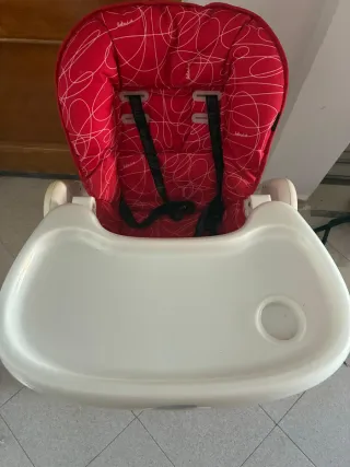 Silla Comedor Bebé Roja y Blanca