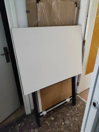 Mesa de dibujo plegable