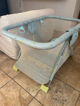 Boxer neonato con stelle e farfalle