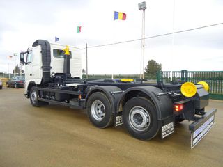 Volvo FH 13 440-CAMIONES GANCHO