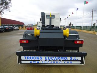 Volvo FH 13 440-CAMIONES GANCHO