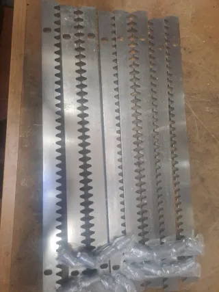 Cremallera Puerta Corredera Metal