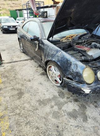 Despiece MERCEDES-BENZ CLK Color NEGRO ESMERALDA