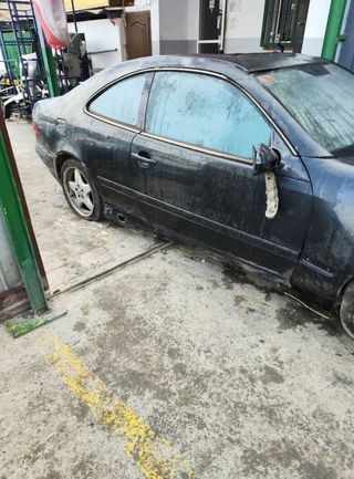 Despiece MERCEDES-BENZ CLK Color NEGRO ESMERALDA
