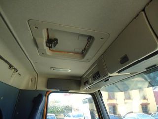 Volvo FM 13 440-CAMIONES GANCHO