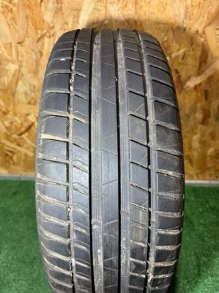 Neumático Karmoran 195/55 R16 91V