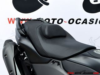 YAMAHA T-MAX 560 -APTA A2- GARANTÍA OFICIAL