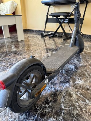 Patinete Eléctrico Xiaomi Scooter 4