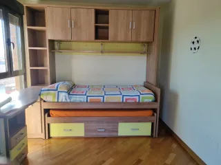 Armario puente con cama y cama extra