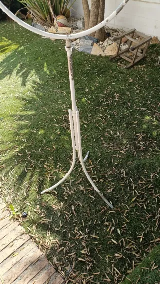 Soporte para jaulas blanco