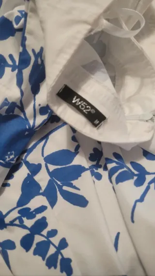 Vestido  floral azul y blanco