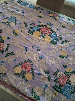Tela de fallera (falda desmontada)