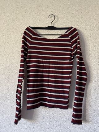 Jersey de rayas rojo y blanco