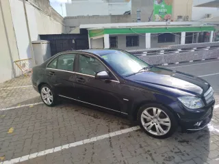 Mercedes-Benz Clase C200 cdi