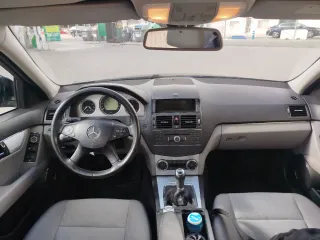 Mercedes-Benz Clase C200 cdi