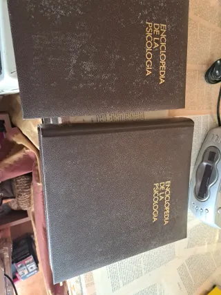 2 libros de psicología