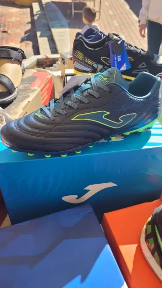 Botas de fútbol Joma  Negras/Verdes